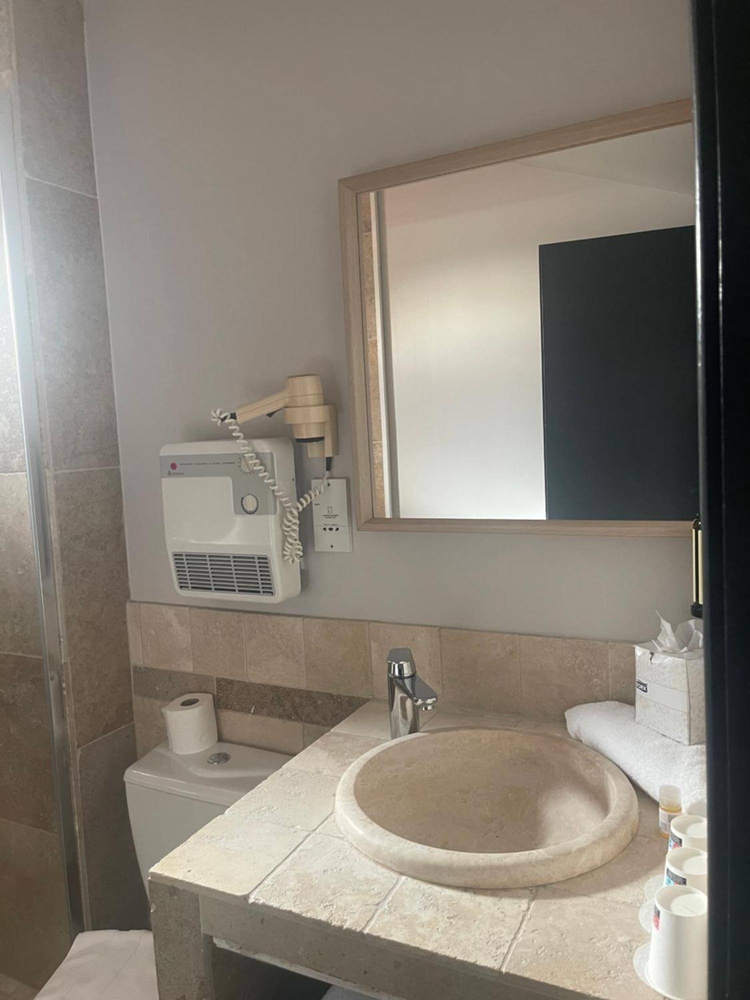 Le Victoria Boutique Hotel Saint-Paul-Trois-Châteaux Eksteriør billede