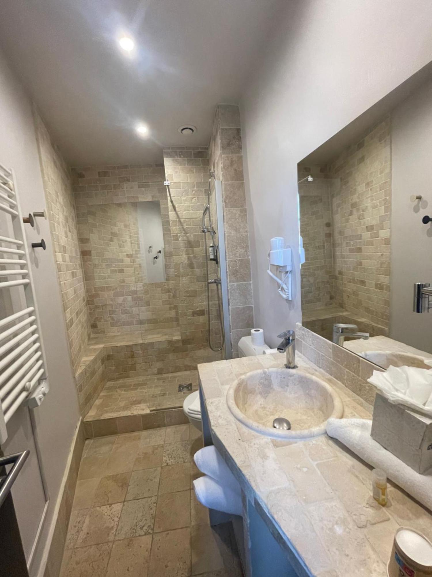Le Victoria Boutique Hotel Saint-Paul-Trois-Châteaux Eksteriør billede
